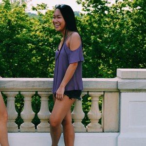 Meet your Posher, Crystal